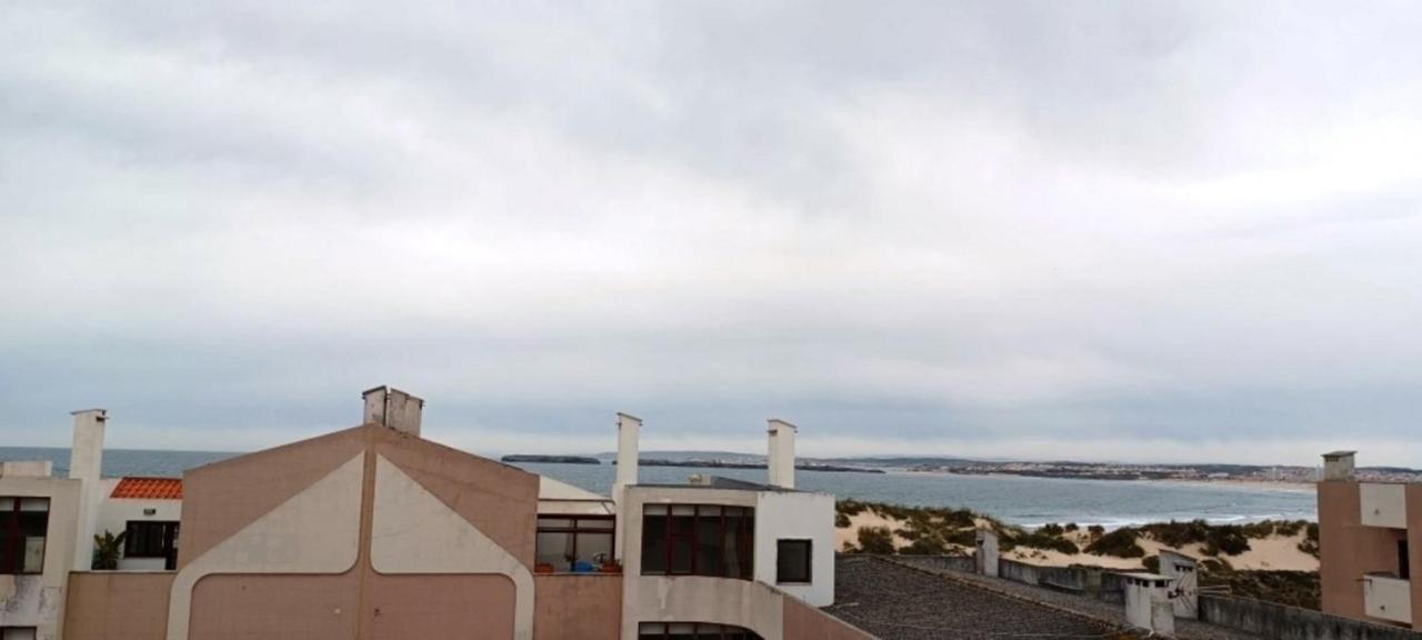 Swordfish Beach Apartment Peniche Exteriör bild